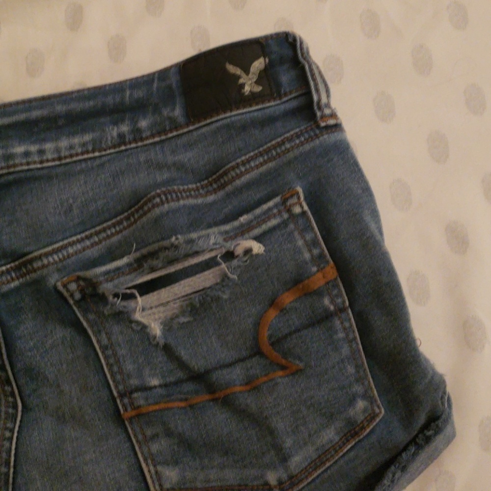 American eagle shorts size 6